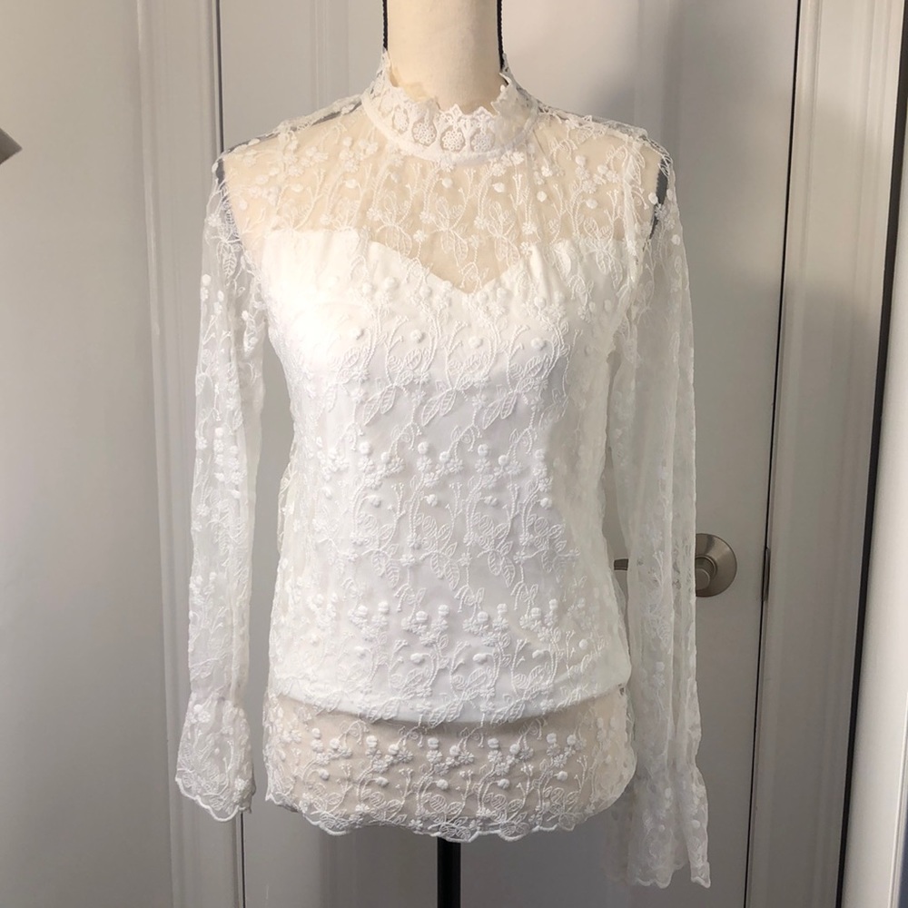White lace long sleeve blouse